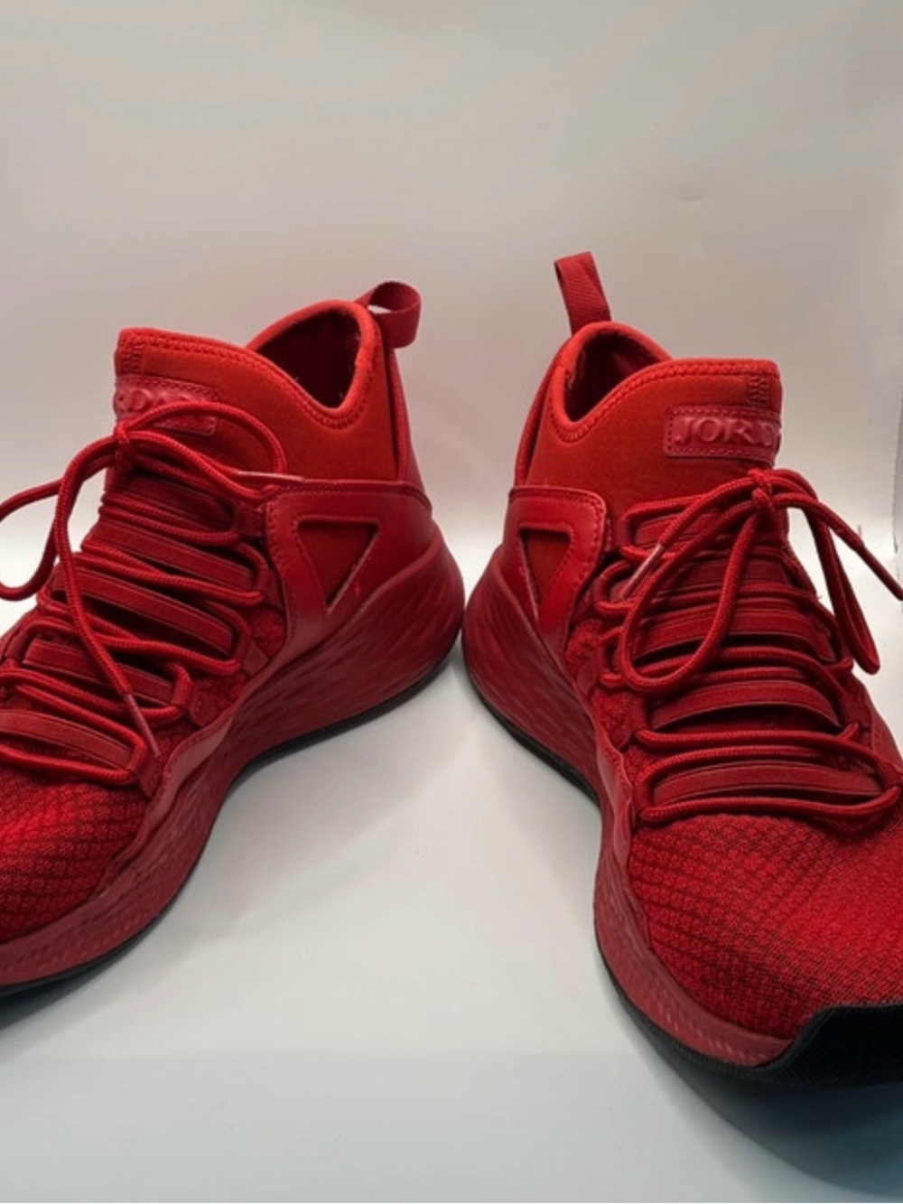 Jordan Mens All-Red Athletic Sneakers